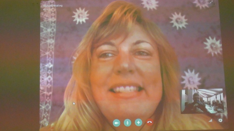 41ème Dîner OVNI : Michelle Walling : Comment élever sa vibration, la vague X et la Transition&nbsp;planétaire